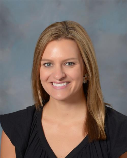Mrs. Amacker - headshot