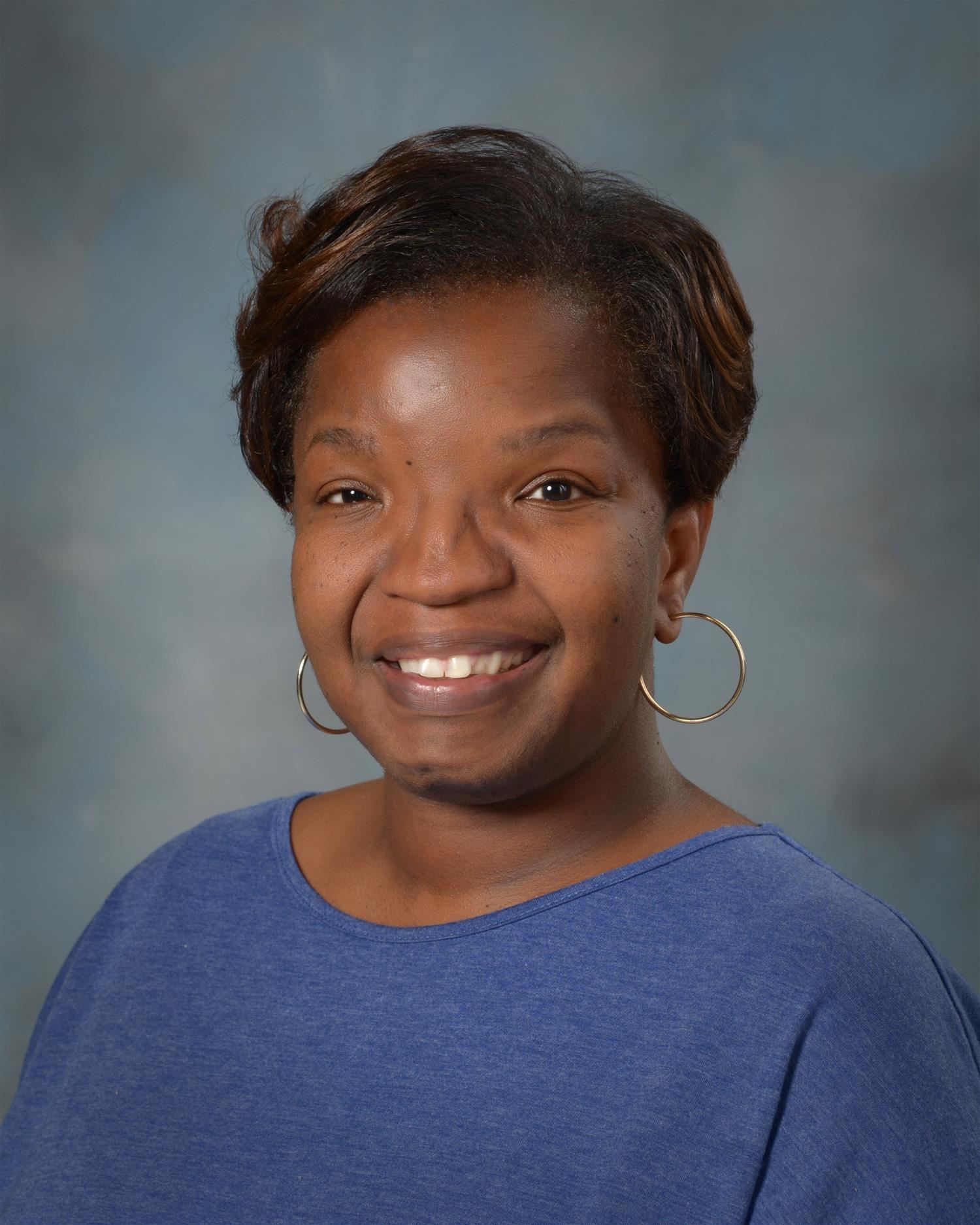 Crystal Chase, Principal